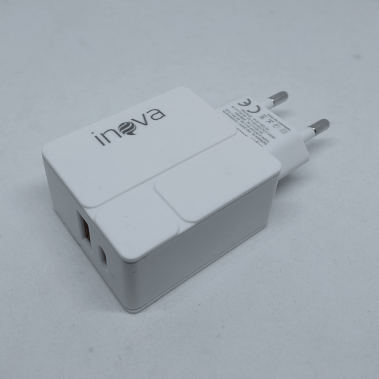 CARREGADOR COM 2 ENTRADAS (TIPO C E USB) 20W+25W, CABO USB 1M PARA TIPO-C - INOVA
