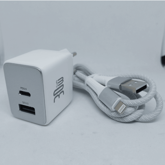 Carregador Turbo Basike Ba CAR071 I6 – USB-C + USB-A, 30W, PD 3.0, Quick Charge QC3.0